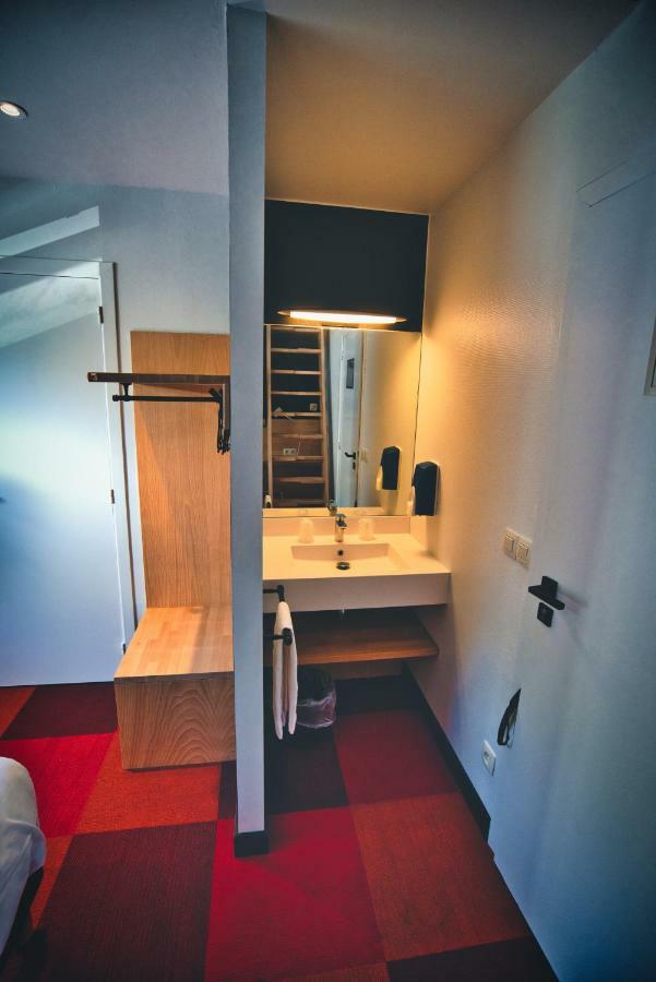 Hotel Aquatel Dinant Eksteriør bilde